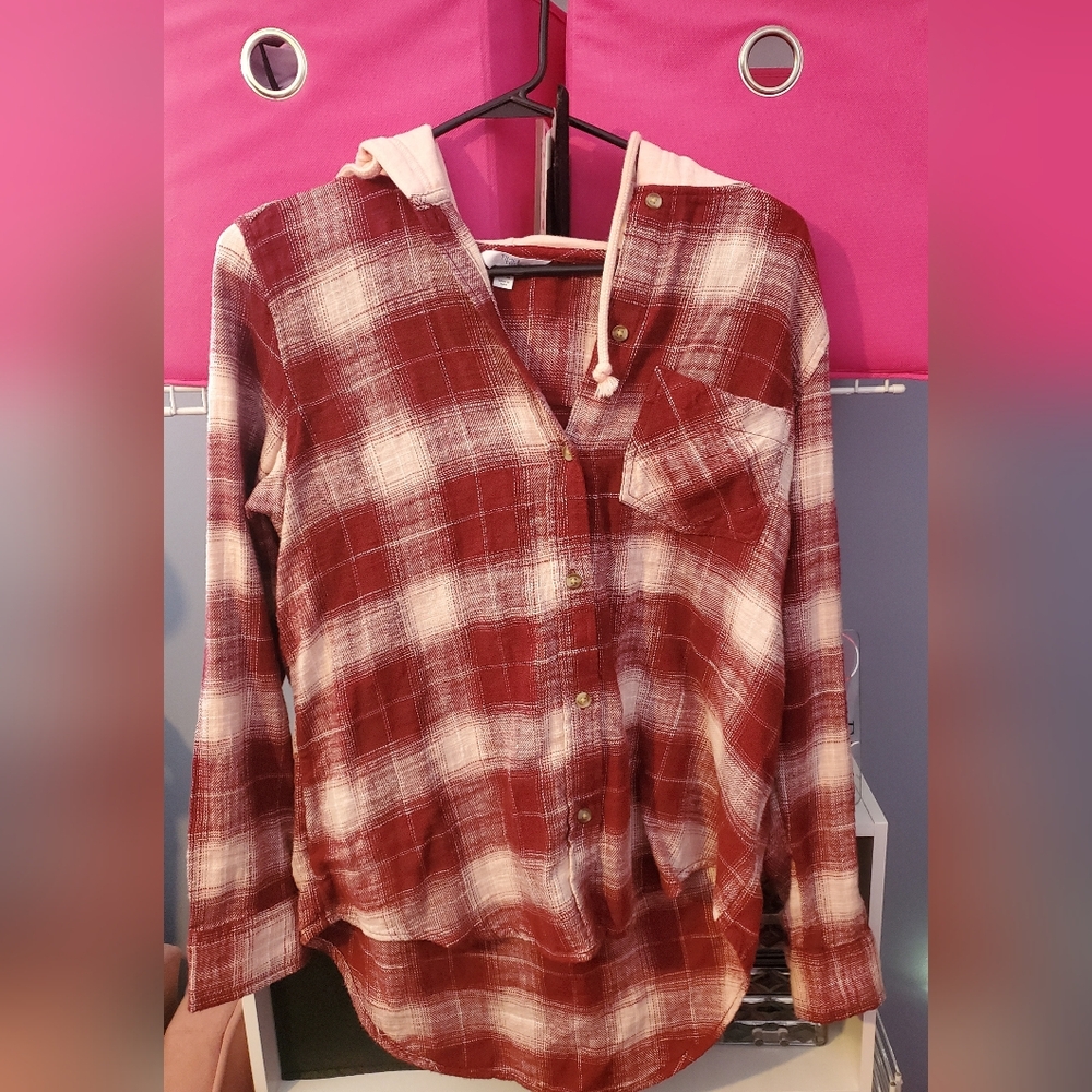 Time & Tru Maroon & White Plaid Button-Up Hoodie